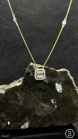 SOLITAIRE INTEMPORELLE
